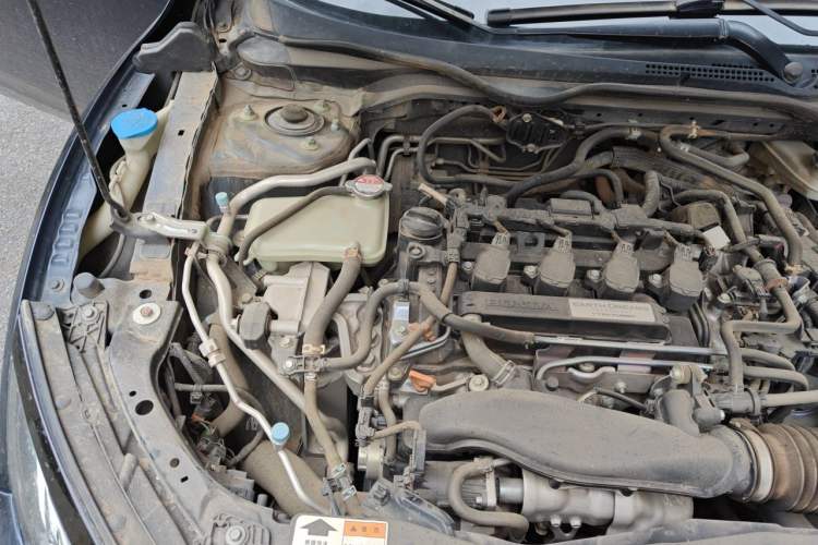 Used Honda Civic 2019 220TURBO CVT Dynamic Edition China VI Emission Standard Engine Bay Right