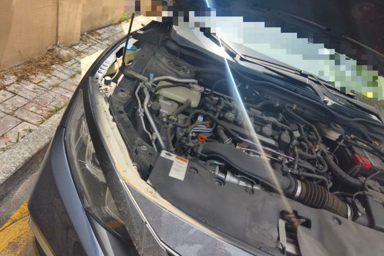 Used Honda Civic 2019 220TURBO CVT Dynamic Edition China VI Engine Bay Right