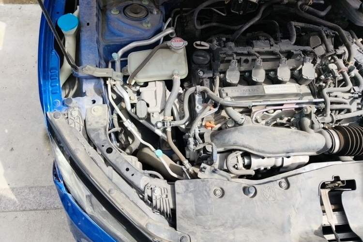 Used Honda Civic 2019 220TURBO CVT Dynamic Edition China VI Engine Bay Right