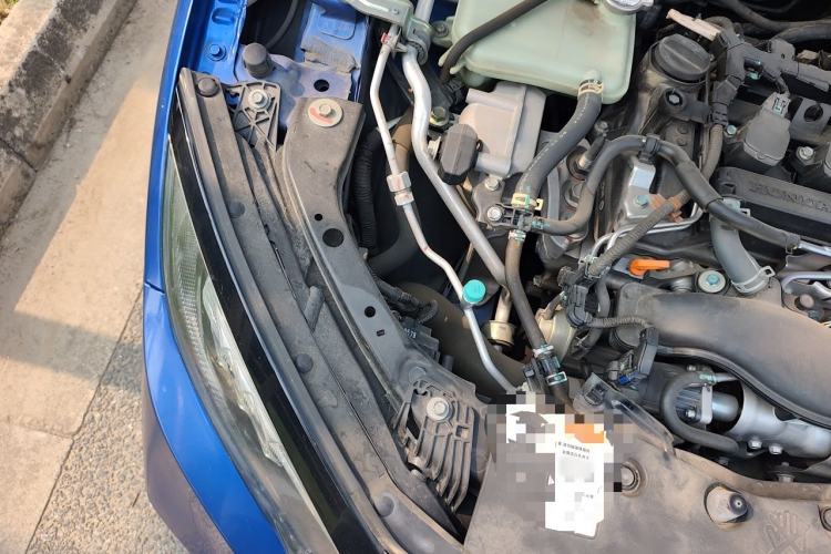 Used Honda Civic 2019 220TURBO CVT Power Edition China V Engine Bay Right