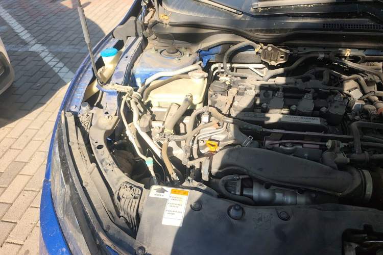 Used Honda Civic 2019 220TURBO CVT Dynamic Edition China VI Engine Bay Right