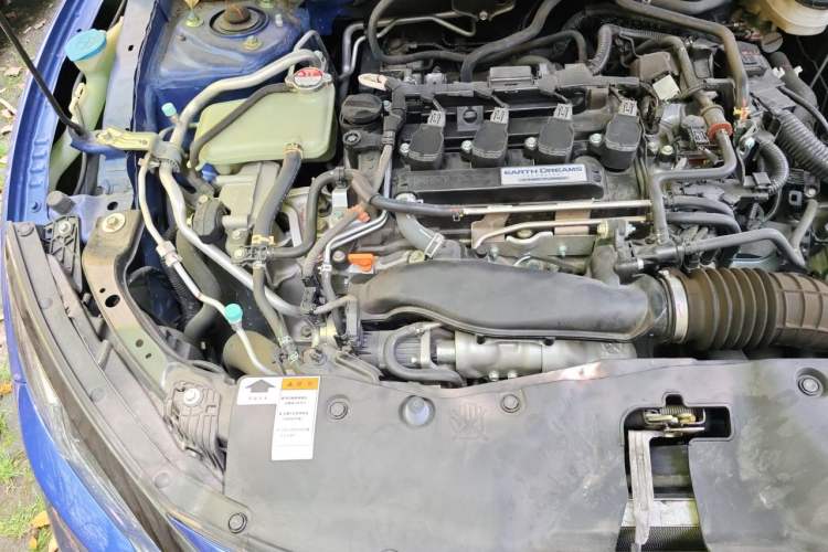 Used Honda Civic 2019 220TURBO CVT Dynamic Edition China VI Emission Standard Engine Bay Right