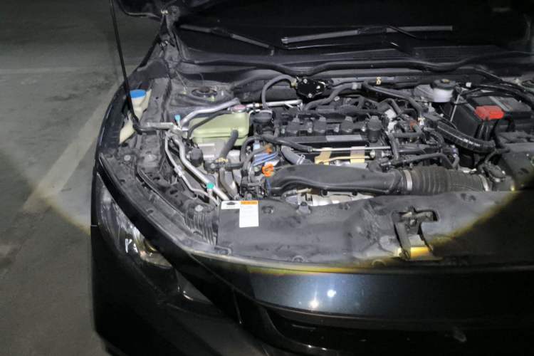 Used Honda Civic 2019 220TURBO CVT Dynamic Edition China VI Engine Bay Right