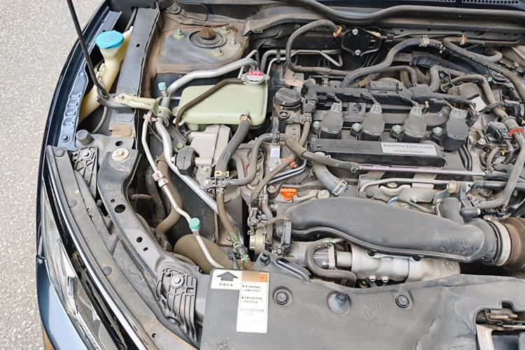 Used Honda Civic 2019 220TURBO CVT Dynamic Edition China V Emission Standard Engine Bay Right