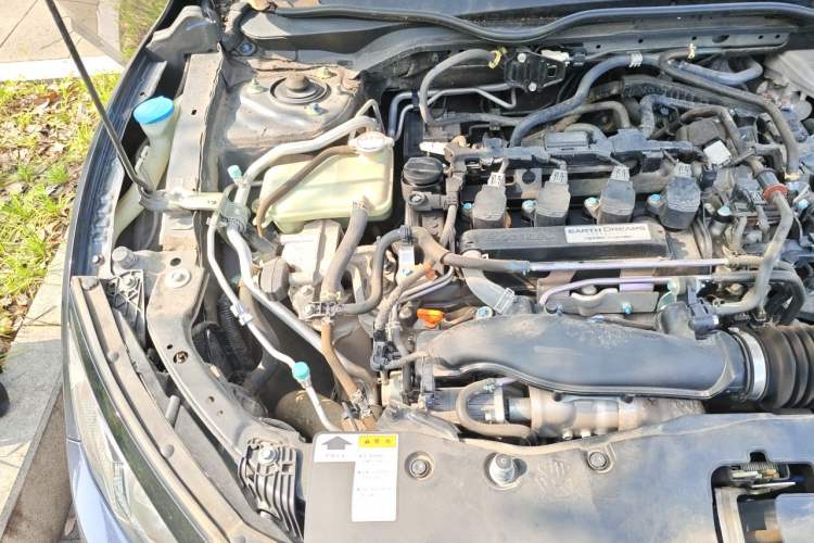 Used Honda Civic 2019 220TURBO CVT Dynamic Edition China V Engine Bay Right
