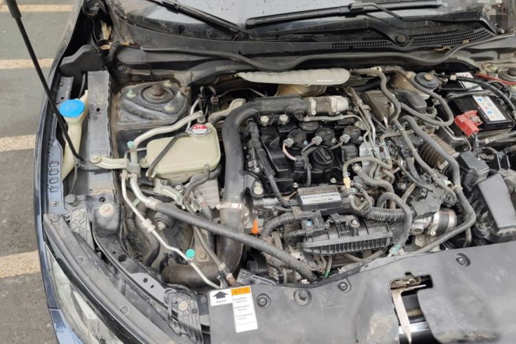 Used Honda Civic 2019 180TURBO CVT Shangdong Edition China VI Engine Bay Right