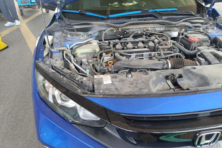 Used Honda Civic 2019 220TURBO CVT Dynamic Edition China VI Engine Bay Right