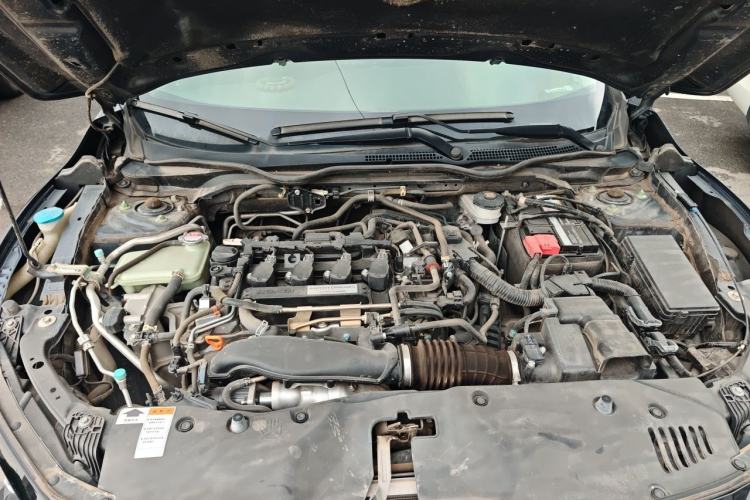 Used Honda Civic 2019 220TURBO CVT Dynamic Edition China VI Engine Bay