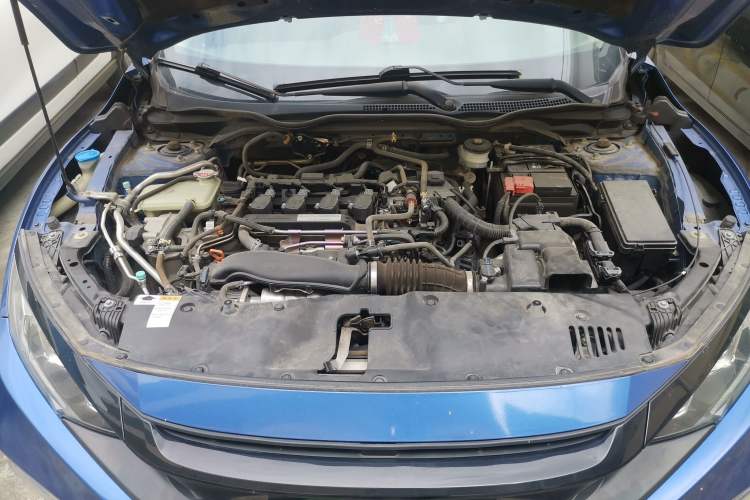 Used Honda Civic 2019 220TURBO CVT Dynamic Edition China VI Engine Bay