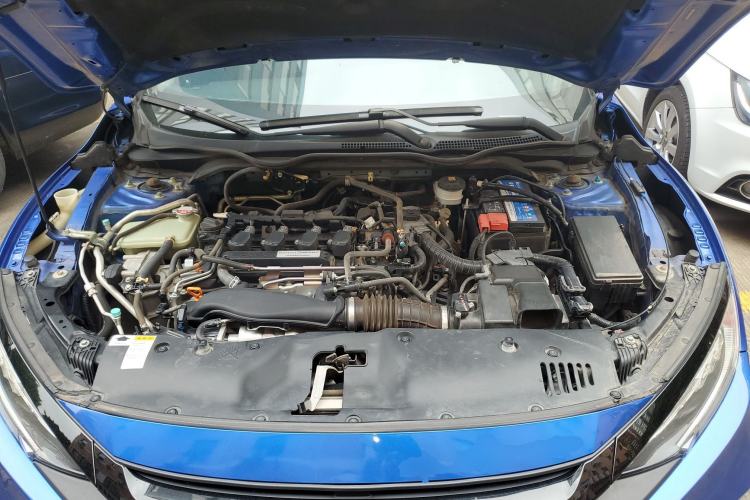 Used Honda Civic 2019 220TURBO CVT Power Edition China VI Emission Standard Engine Bay