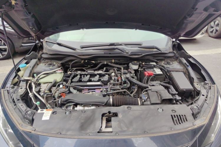 Used Honda Civic 2019 220TURBO CVT Dynamic Edition China VI Engine Bay