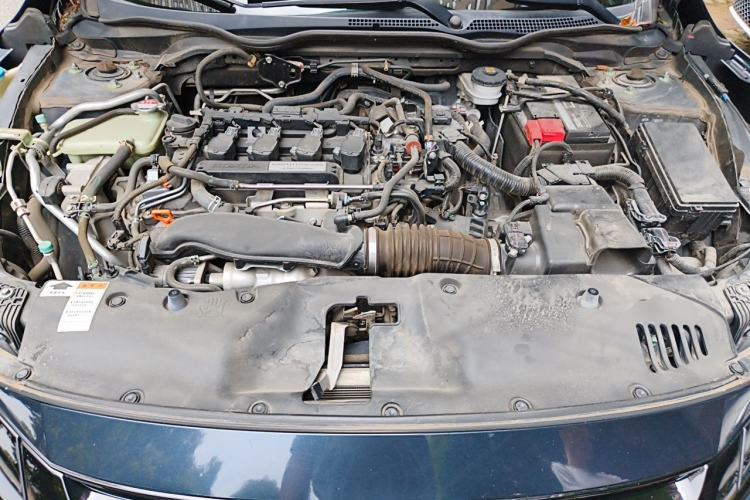 Used Honda Civic 2019 220TURBO CVT Dynamic Edition China V Emission Standard Engine Bay