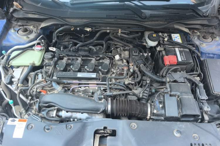 Used Honda Civic 2019 220TURBO CVT Dynamic Edition China V Engine Bay