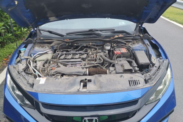Used Honda Civic 2019 220TURBO CVT Dynamic Edition China VI Emission Standard Engine Bay