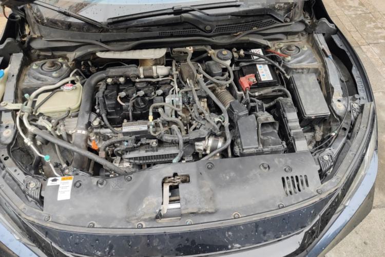 Used Honda Civic 2019 180TURBO CVT Shangdong Edition China VI Engine Bay