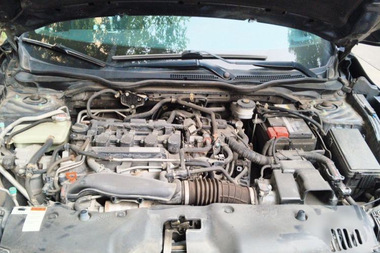 Used Honda Civic 2019 220TURBO CVT Dynamic Edition China VI Engine Bay