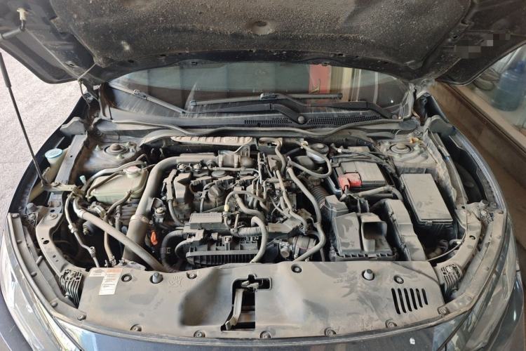 Used Honda Civic 2019 180TURBO CVT Shangdong Edition China VI Engine Bay