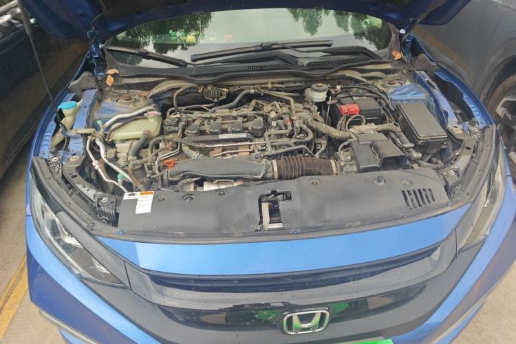 Used Honda Civic 2019 220TURBO CVT Dynamic Edition China VI Engine Bay