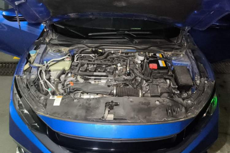 Used Honda Civic 2019 220TURBO CVT Dynamic Edition China VI Engine Bay