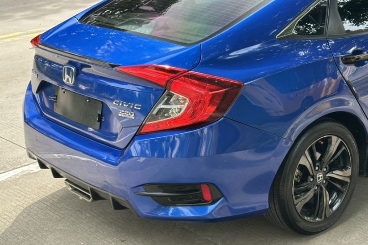 Used Honda Civic 2019 220TURBO CVT Dynamic Edition China VI Emission Standard Exterior 1
