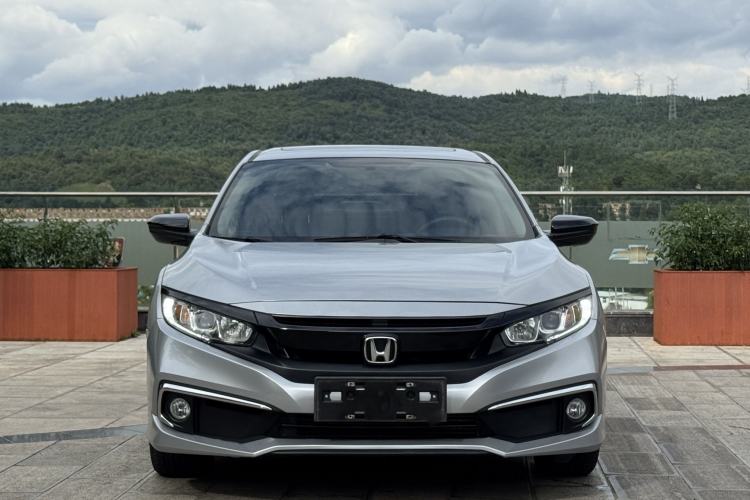 Used Honda Civic 2019 220TURBO CVT Dynamic Edition China VI Exterior 10
