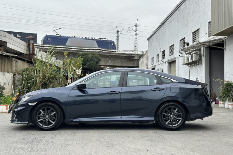 Used Honda Civic 2019 220TURBO CVT Dynamic Edition China VI Exterior 3