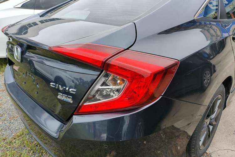 Used Honda Civic 2019 220TURBO CVT Dynamic Edition China VI Exterior 3