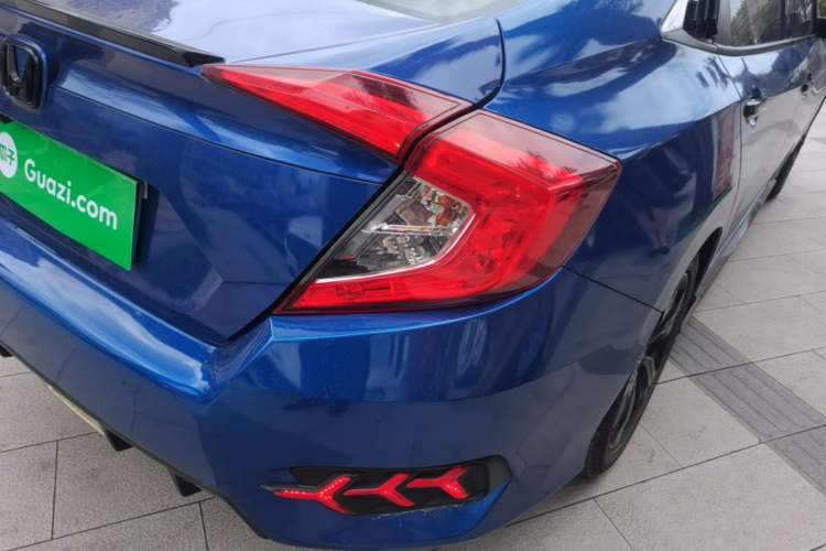 Used Honda Civic 2019 220TURBO CVT Dynamic Edition China VI Emission Standard Exterior 3