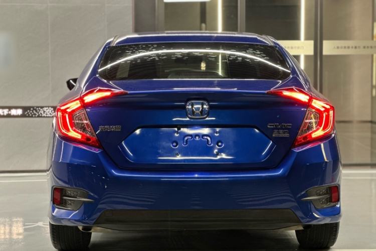 Used Honda Civic 2019 220TURBO CVT Dynamic Edition China VI Exterior 3