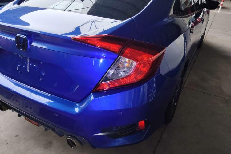 Used Honda Civic 2019 220TURBO CVT Dynamic Edition China V Exterior 3