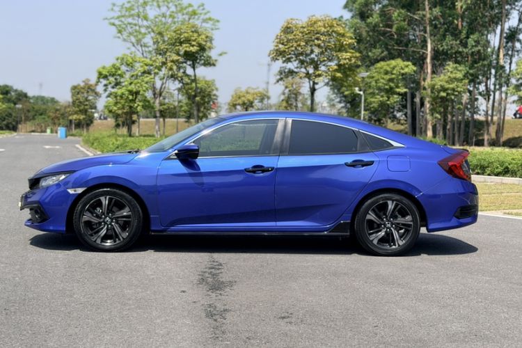 Used Honda Civic 2019 220TURBO CVT Dynamic Edition China VI Emission Standard Exterior 3
