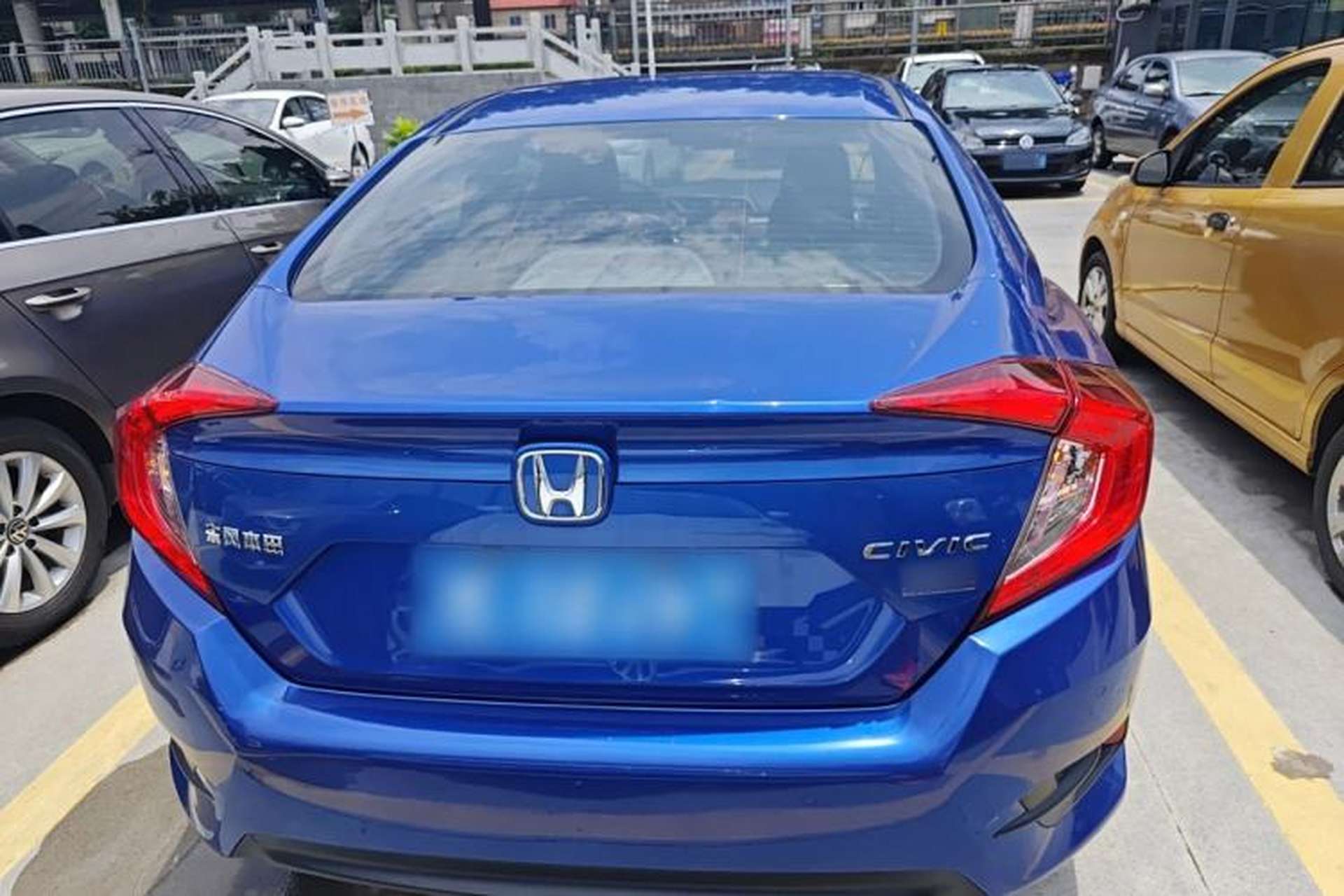 Used Honda Civic 2019 220TURBO CVT Dynamic Edition China VI Exterior 4