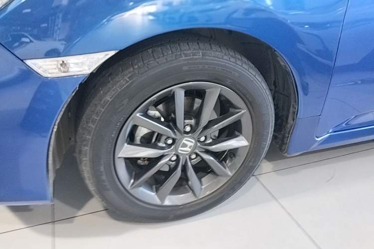 Used Honda Civic 2019 180TURBO CVT Shangdong Edition China VI Exterior 4