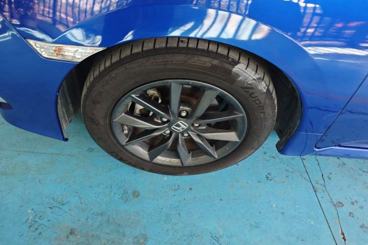 Used Honda Civic 2019 220TURBO CVT Dynamic Edition China VI Exterior 4