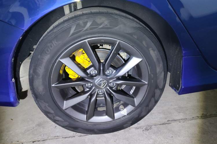 Used Honda Civic 2019 220TURBO CVT Dynamic Edition China V Exterior 5