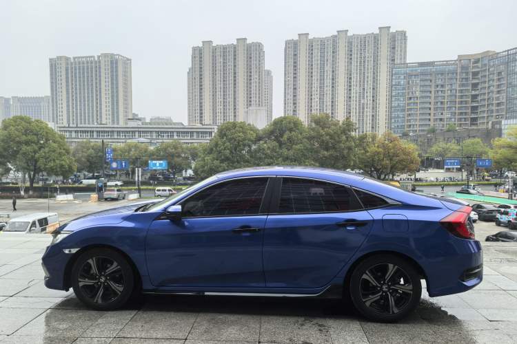 Used Honda Civic 2019 220TURBO CVT Dynamic Edition China VI Emission Standard Exterior 5