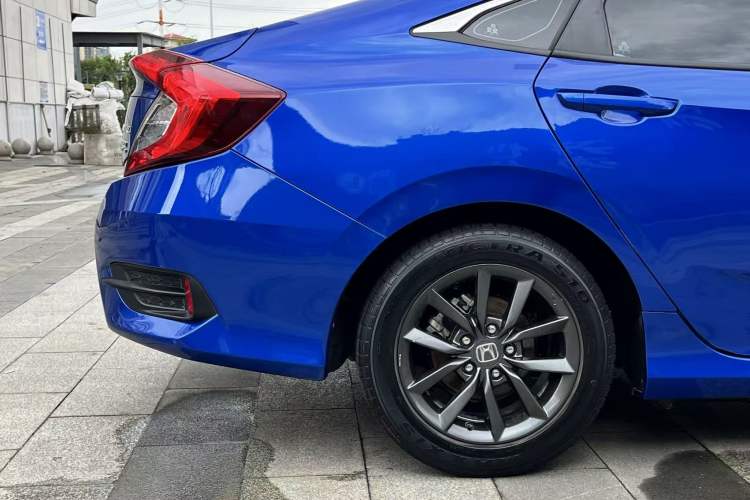 Used Honda Civic 2019 220TURBO CVT Dynamic Edition China VI Exterior 5