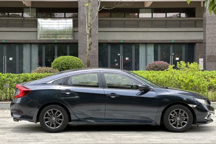 Used Honda Civic 2019 220TURBO CVT Dynamic Edition China VI Exterior 6
