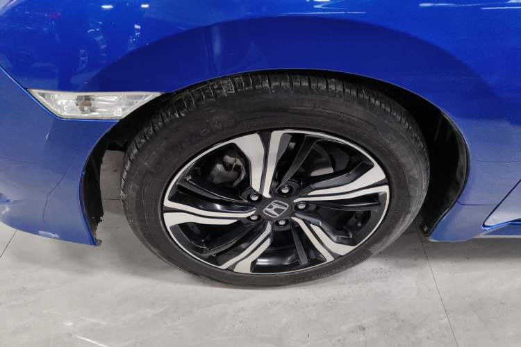 Used Honda Civic 2019 220TURBO CVT Power Edition China VI Emission Standard Exterior 7