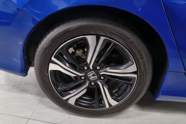 Used Honda Civic 2019 220TURBO CVT Power Edition China VI Emission Standard Exterior 8