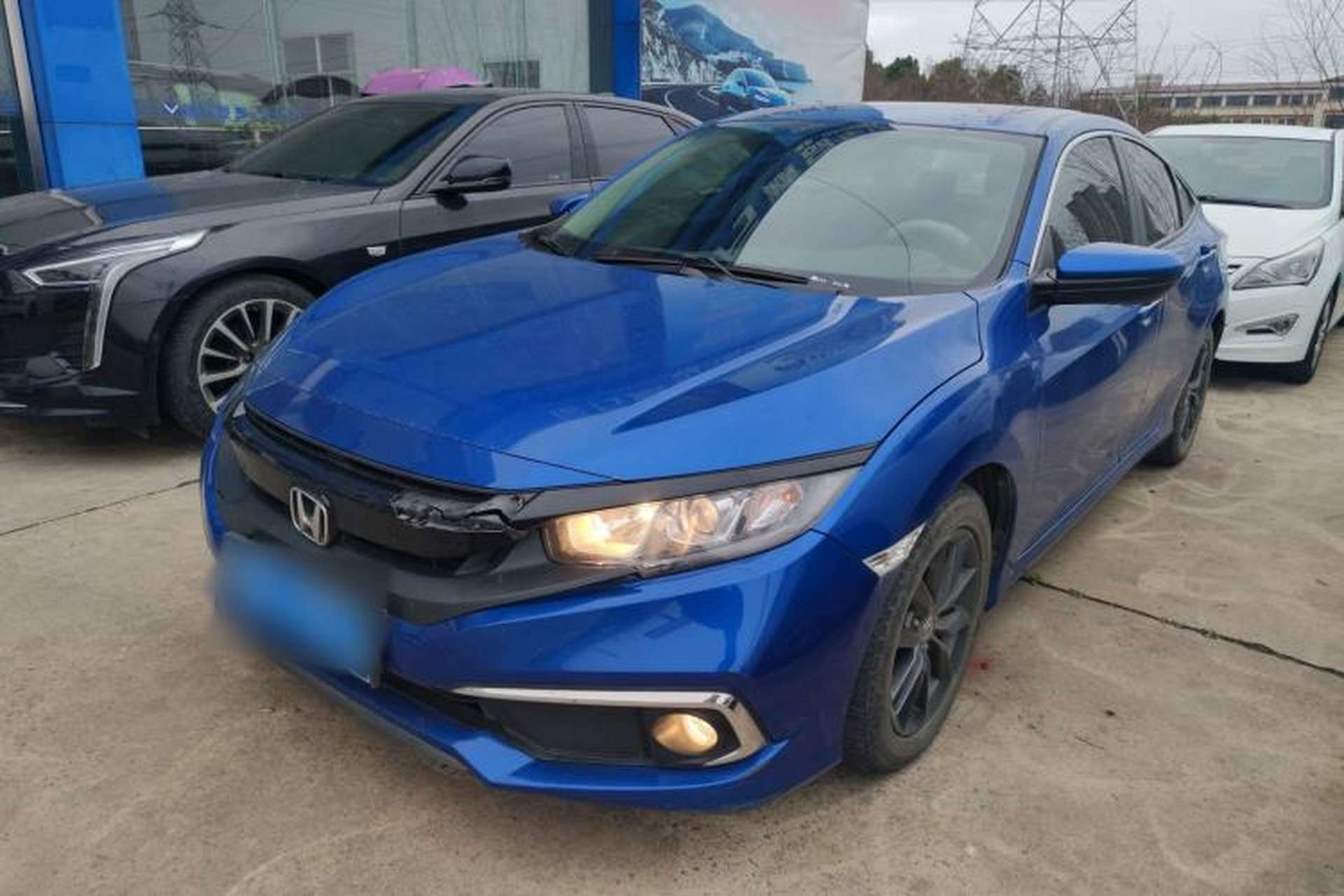 Used Honda Civic 2019 220TURBO CVT Dynamic Edition China VI Front Left 45 Deg