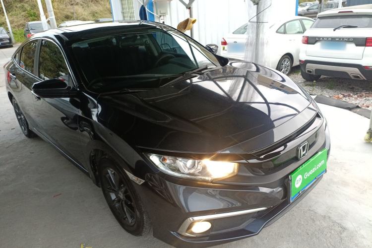 Used Honda Civic 2019 220TURBO CVT Dynamic Edition China VI Front Right 45 Deg