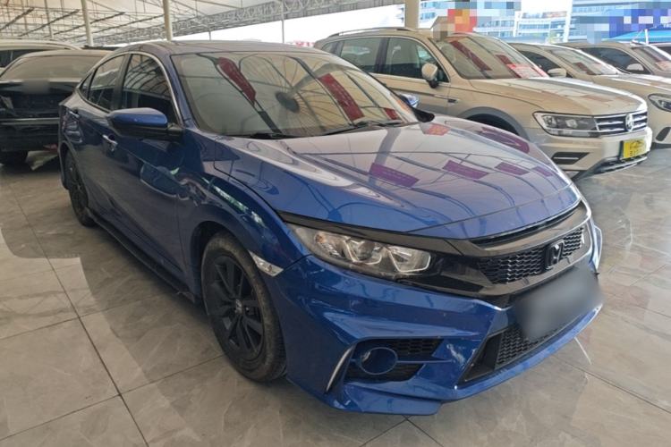 Used Honda Civic 2019 220TURBO CVT Dynamic Edition China VI Front Right 45 Deg