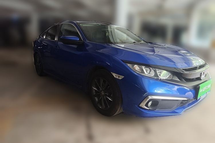 Used Honda Civic 2019 220TURBO CVT Dynamic Edition China VI Front Right 45 Deg