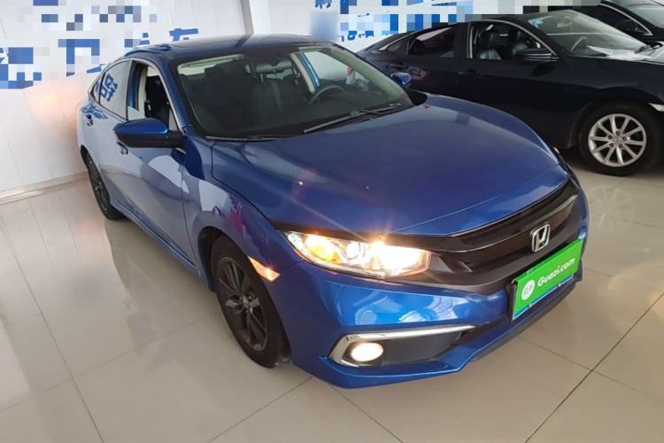 Used Honda Civic 2019 220TURBO CVT Dynamic Edition China VI Front Right 45 Deg