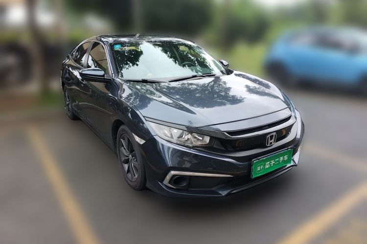 Used Honda Civic 2019 220TURBO CVT Dynamic Edition China V Front Right 45 Deg