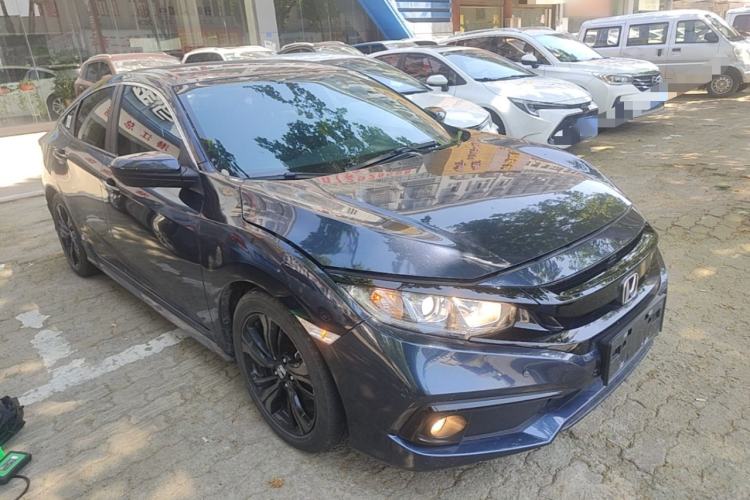 Used Honda Civic 2019 220TURBO CVT Dynamic Edition China VI Emission Standard Front Right 45 Deg