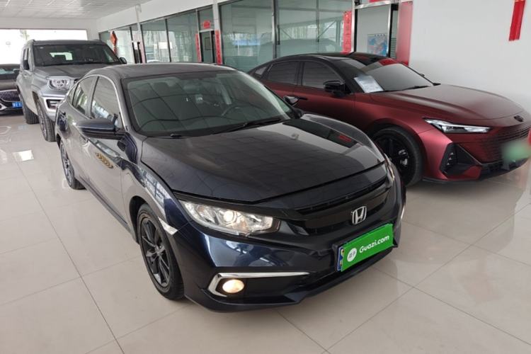 Used Honda Civic 2019 220TURBO CVT Dynamic Edition China VI Front Right 45 Deg