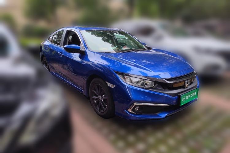 Used Honda Civic 2019 220TURBO CVT Dynamic Edition China VI Front Right 45 Deg