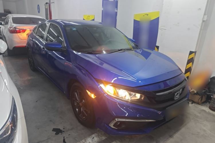 Used Honda Civic 2019 220TURBO CVT Dynamic Edition China VI Front Right 45 Deg